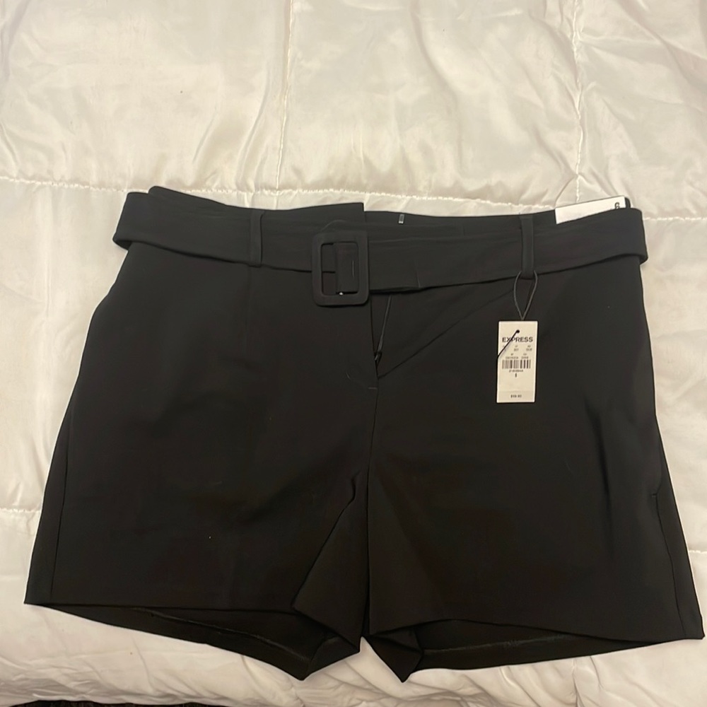 High rise dressy shorts Express size 6